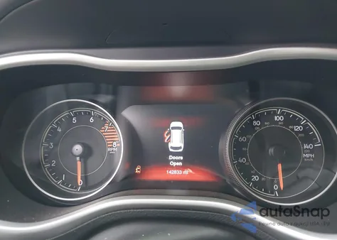 2017 Jeep Cherokee Overland 4X4 из США, поврежденный, VIN 1C4PJMJS9HW546727